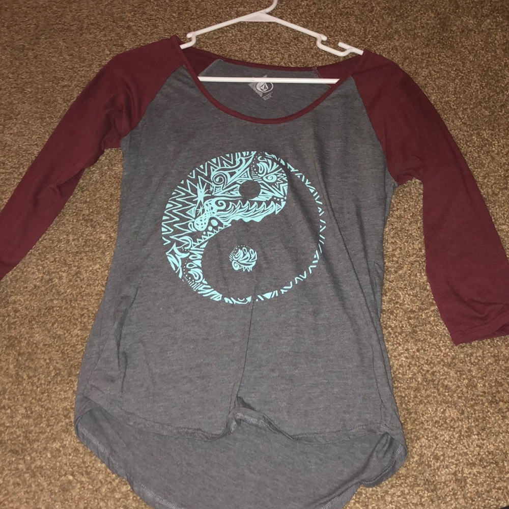 3/4 sleeve t shirt
